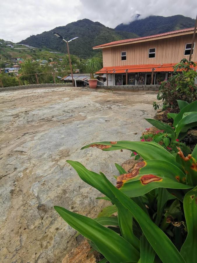 Dreamcatcher Homestay, Kundasang Ranau Bagian luar foto